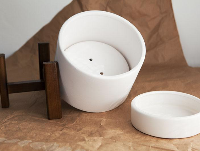 Beluga Supply Co. - The Sonder Planter 